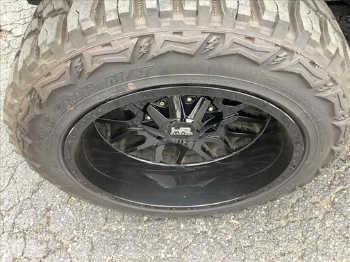 2022 Jeep Gladiator Sport S