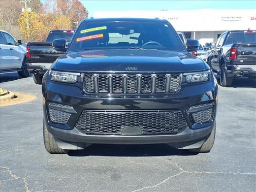 2023 Jeep Grand Cherokee Altitude