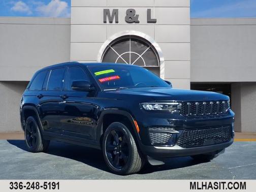 2023 Jeep Grand Cherokee Altitude