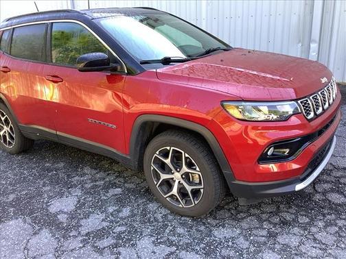 Red Hot Pearlcoat 2024 Jeep Compass Limited