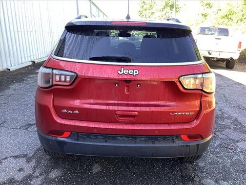 Red Hot Pearlcoat 2024 Jeep Compass Limited