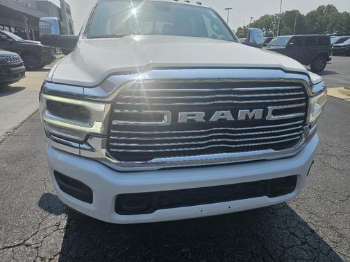 2024 RAM 2500 Laramie Crew Cab 4x4 6'4' Box