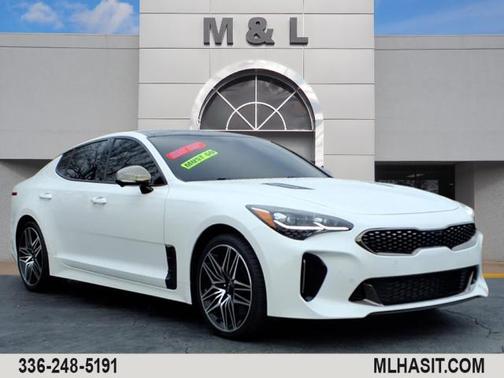 2023 Kia Stinger GT2