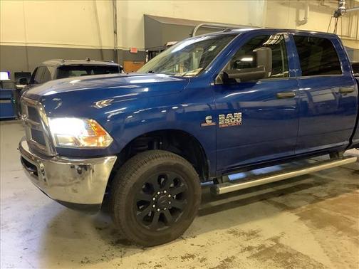 Blue Streak Pearlcoat 2016 RAM 2500 Tradesman