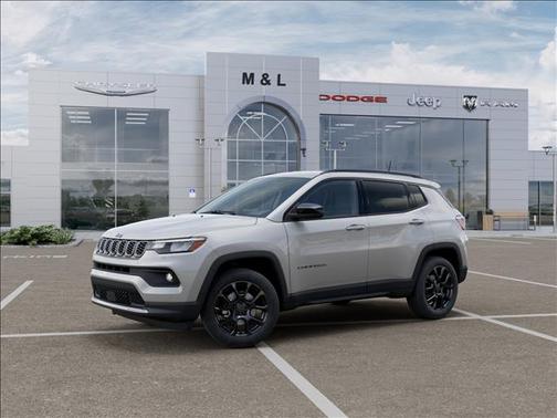Silver Zynith Metallic Clearcoat 2026 Jeep Compass Latitude
