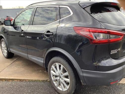 2020 Nissan Rogue Sport SV