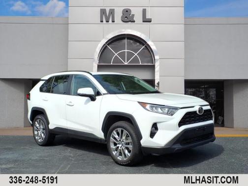 2020 Toyota RAV4 XLE Premium