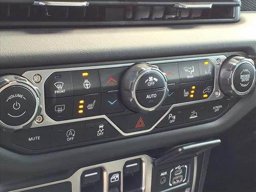 2024 Jeep Gladiator Mojave