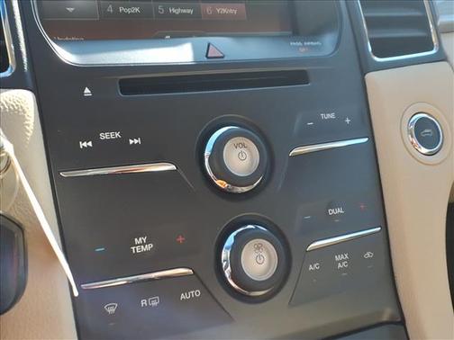 2014 Ford Taurus SEL