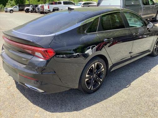 Ebony Black Eb 2022 Kia K5 GT-Line