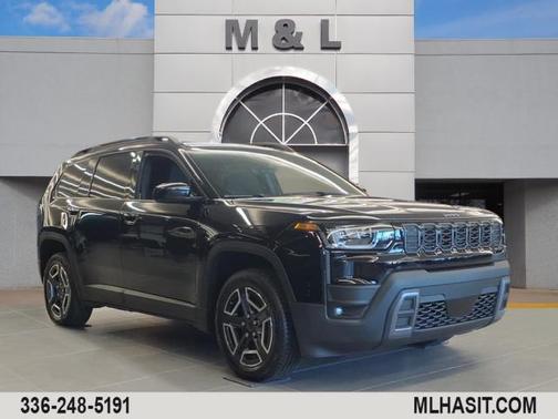 2026 Jeep Cherokee Laredo 4x4