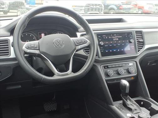 2021 Volkswagen Atlas 3.6L SE w/Technology