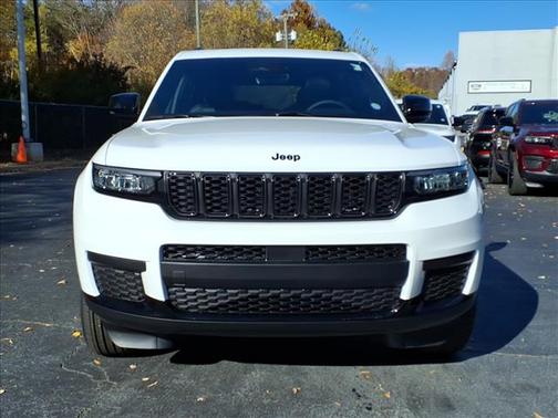 2025 Jeep Grand Cherokee L Altitude