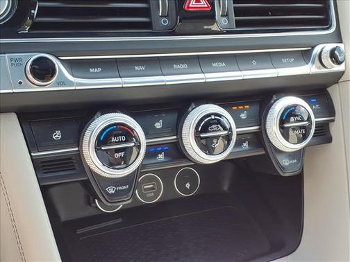 2023 Genesis G70 3.3T AWD