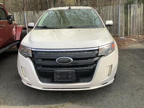 White Platinum Clearcoat Metallic 2014 Ford Edge Sport