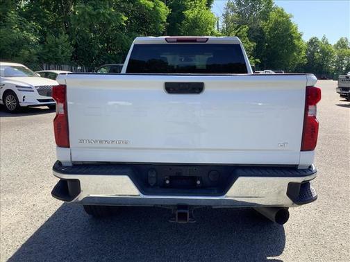 Summit White Gaz 2023 Chevrolet Silverado 2500 LT