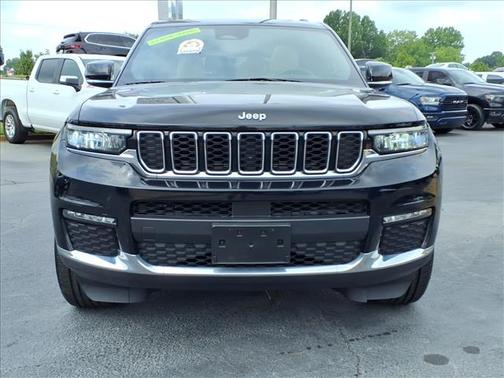 Diamond Black Crystal Pearlcoat 2023 Jeep Grand Cherokee L Limited