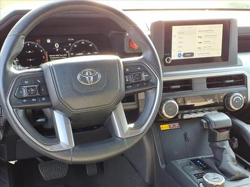 2025 Toyota 4Runner TRD Off Road