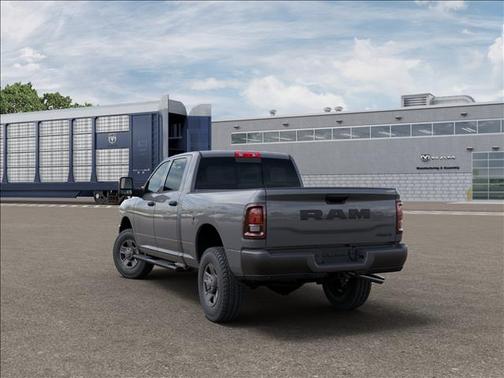 2026 RAM 2500 Tradesman Crew Cab 4x4 6'4' Box