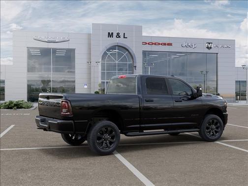 Diamond Black Crystal Pearlcoat 2026 RAM 2500 Big Horn Crew Cab 4x4 6'4' Box