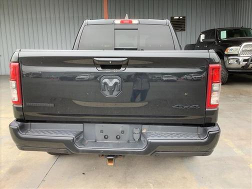 Diamond Black Crystal Pearlcoat 2023 RAM 1500 Big Horn/Lone Star