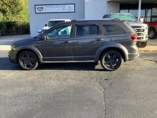 2020 Dodge Journey Crossroad