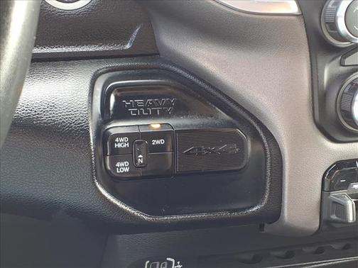 2024 RAM 2500 Big Horn Crew Cab 4x4 8' Box