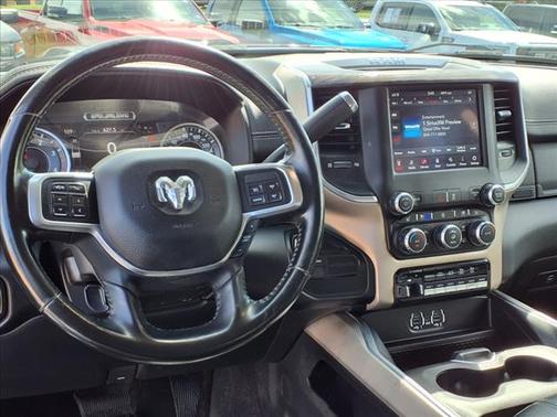 2021 RAM 2500 Laramie Crew Cab 4x4 6'4' Box