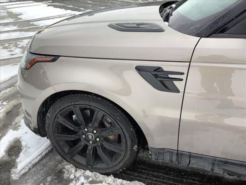 2022 Land Rover Range Rover Sport HSE Silver Edition