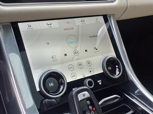 2022 Land Rover Range Rover Sport HSE Silver Edition