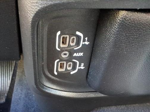 Bright White Clearcoat 2021 RAM 2500 Big Horn Crew Cab 4x4 6'4' Box