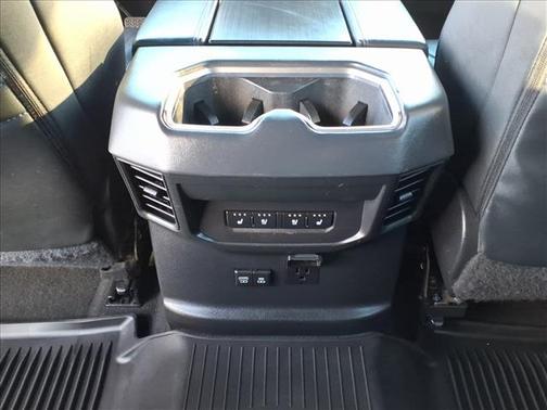 2022 Toyota Tundra Platinum