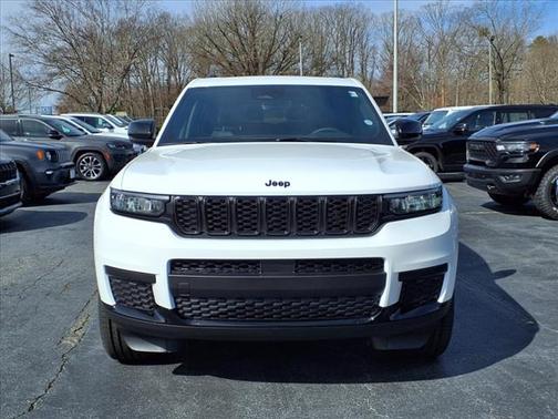 2025 Jeep Grand Cherokee L Altitude