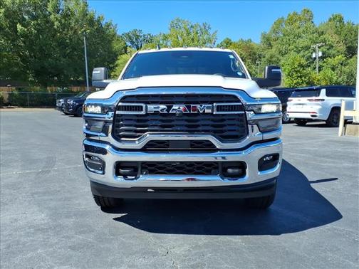 2025 RAM 2500 Tradesman Crew Cab 4x4 8' Box