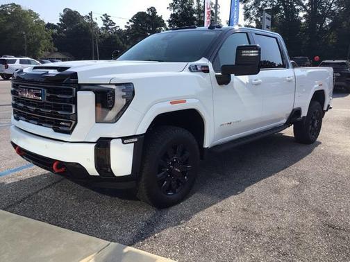 2025 GMC Sierra 2500 AT4