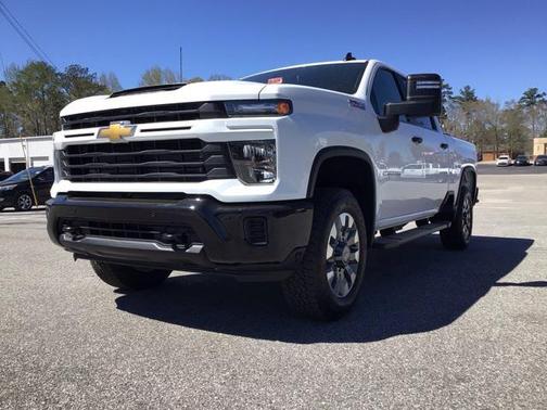 2025 Chevrolet Silverado 2500 Custom