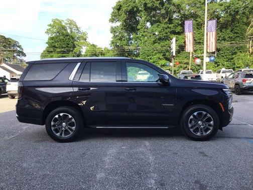Dark Ash Metallic 2026 Chevrolet Tahoe LT