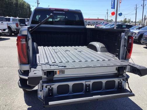 2025 GMC Sierra 2500 SLT