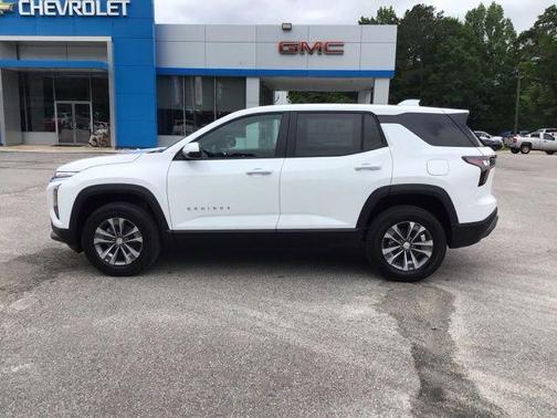 Summit White 2026 Chevrolet Equinox 1LT