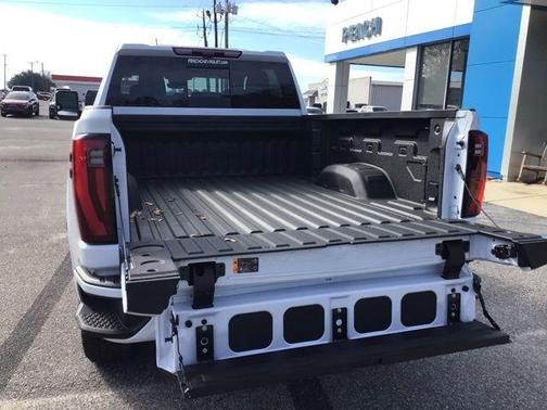 2026 GMC Sierra 3500 Denali