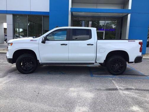 Summit White 2026 Chevrolet Silverado 1500 LT Trail Boss