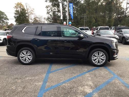 2026 GMC Acadia Elevation FWD