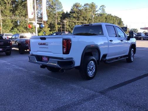 2026 GMC Sierra 2500 Base