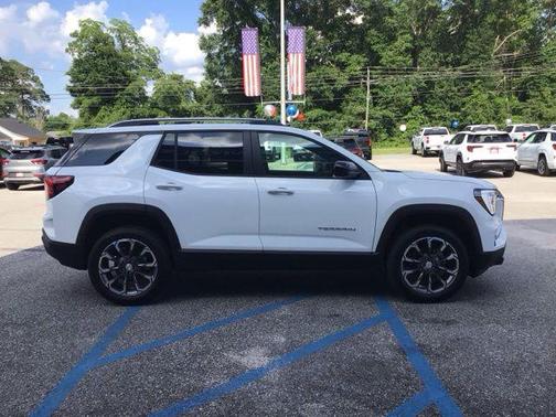 Summit White 2026 GMC Terrain FWD Elevation