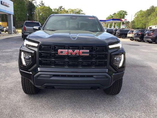 Onyx Black 2026 GMC Canyon Elevation
