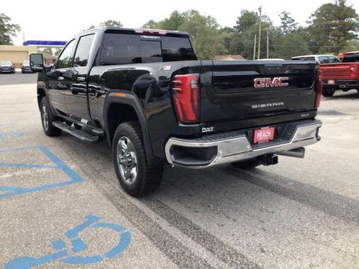 2025 GMC Sierra 2500 SLT