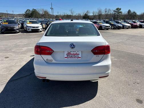 2014 Volkswagen Jetta Auto SE