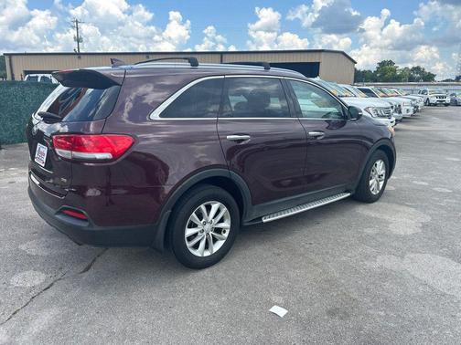 2018 Kia Sorento LX