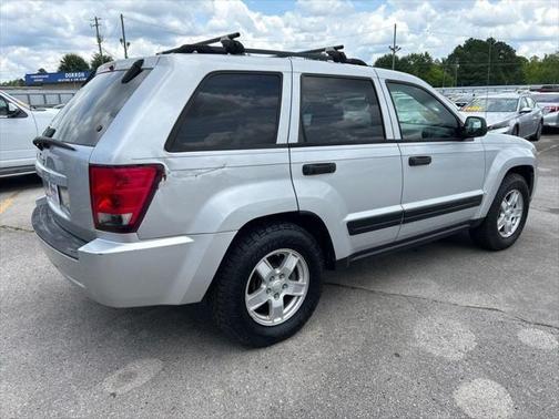 2006 Jeep Grand Cherokee Laredo