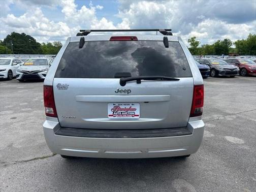 2006 Jeep Grand Cherokee Laredo